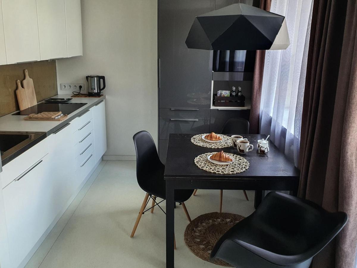 Appartamento Whitebeeapartament Breslavia Esterno foto