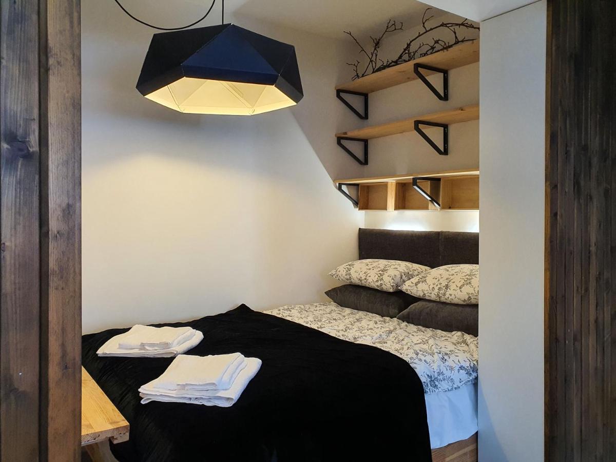 Appartamento Whitebeeapartament Breslavia Esterno foto